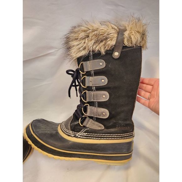 Sorel Shoes - Sorel Joan Of Arctic Womens Snow Boots Brown Size 10.